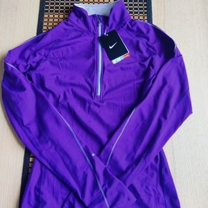 Nike women running sweater size XS